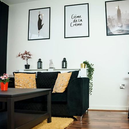 Penthouse - Amazing City Skyline Views - Balcony - Free Extra 2 Hours - Free Parking - Utilita Arena - Bullring Shopping - New St Station- Super King Size Bed Бирмингем Экстерьер фото
